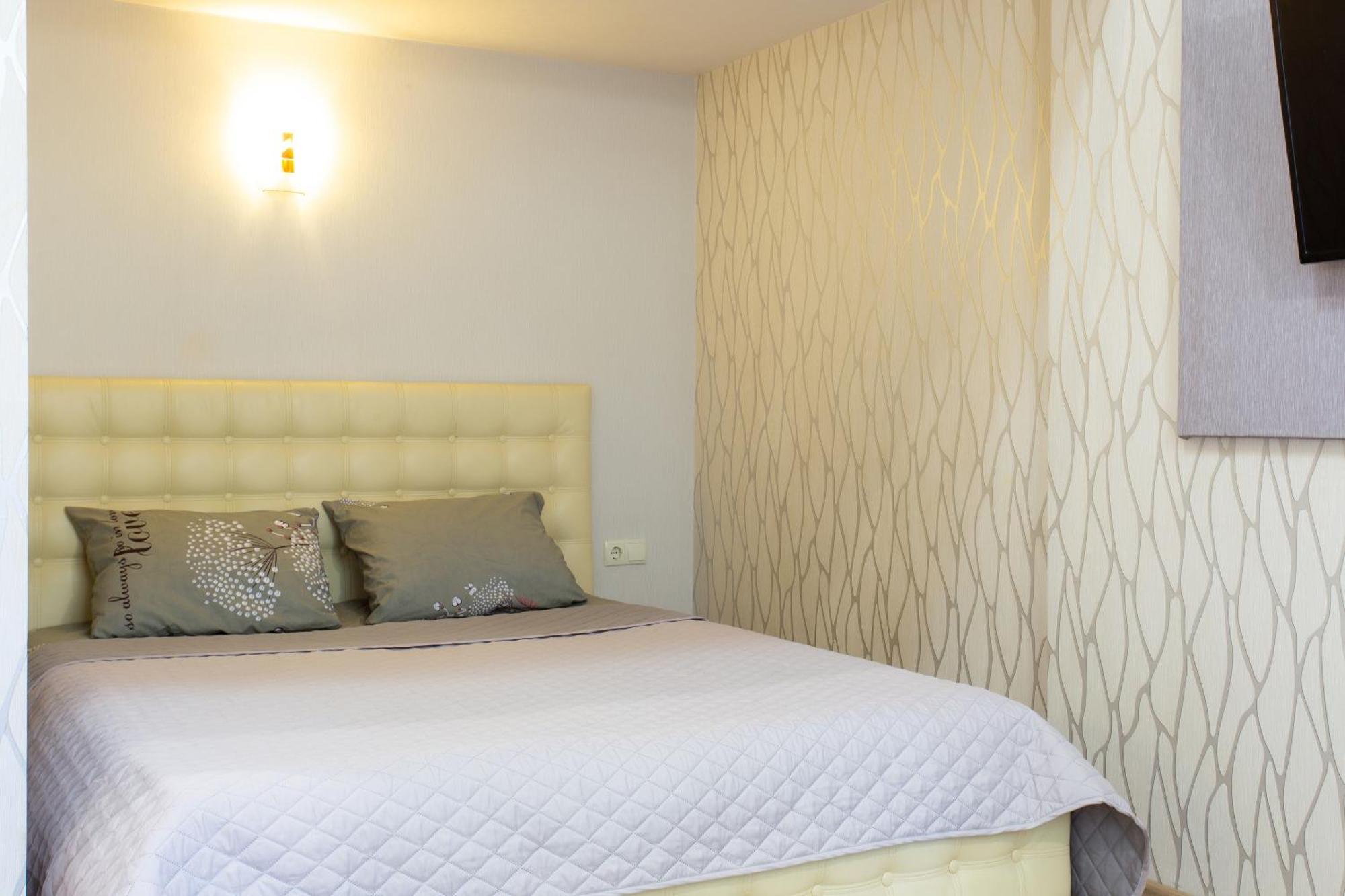 Royal Apartment On Pushkinskaya Kharkiv Exterior photo