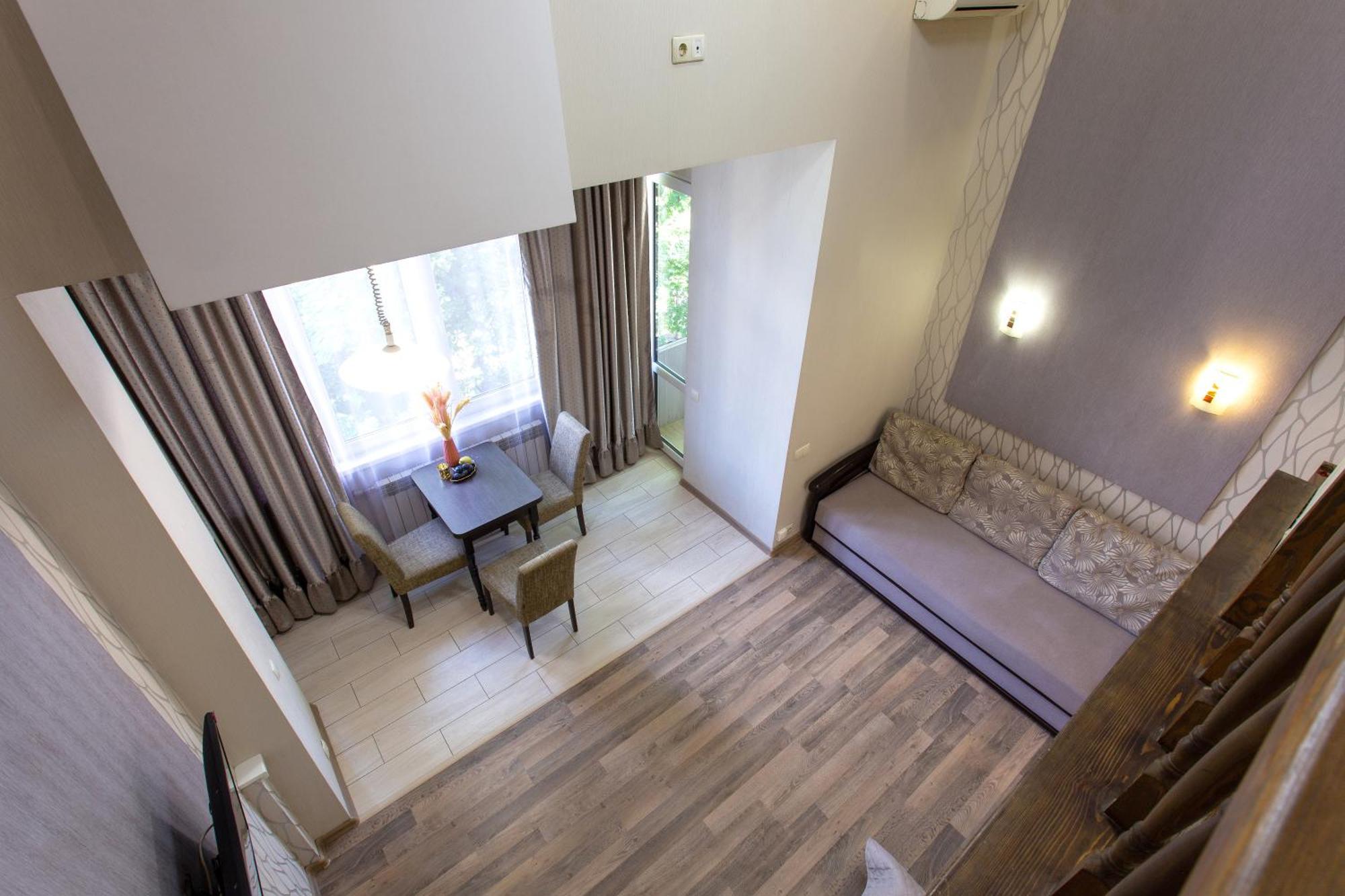 Royal Apartment On Pushkinskaya Kharkiv Exterior photo