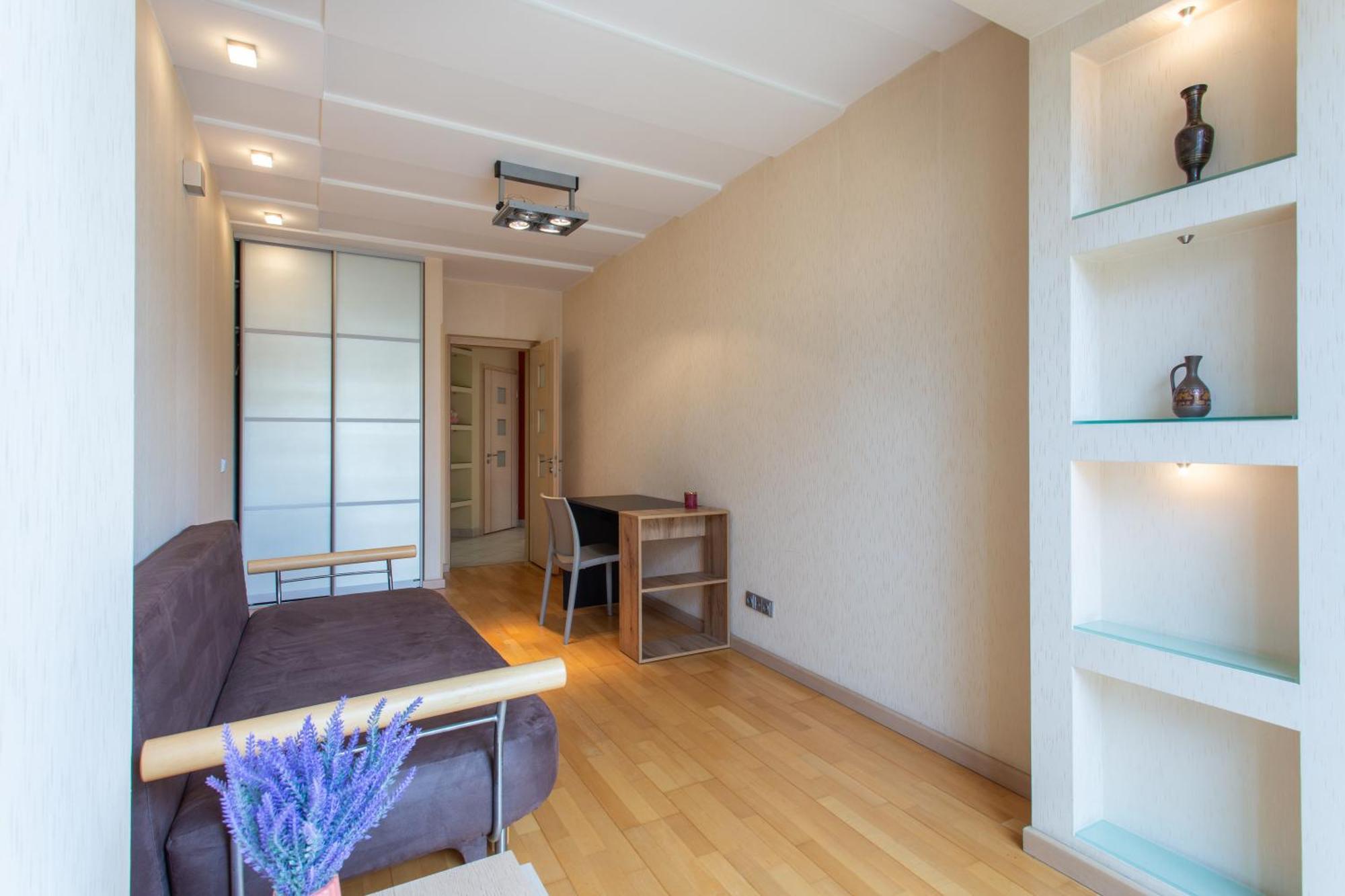 Royal Apartment On Pushkinskaya Kharkiv Exterior photo
